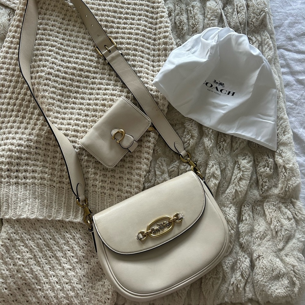 coach purse and wallet